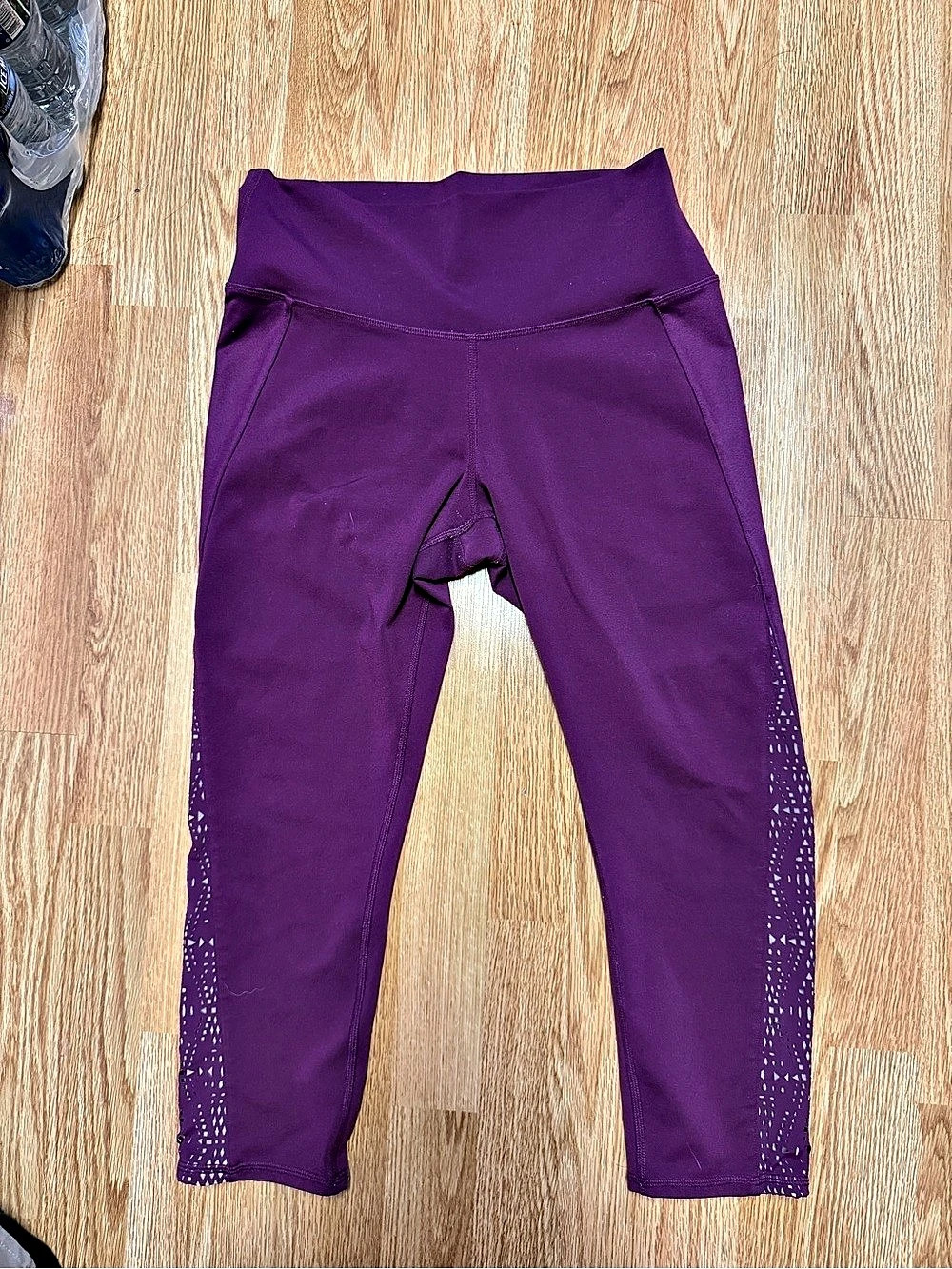 alo RN 97370 Mesh Panel Leggings in Purple Large Like New